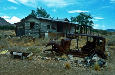Auto und Haus in Nevada, USA